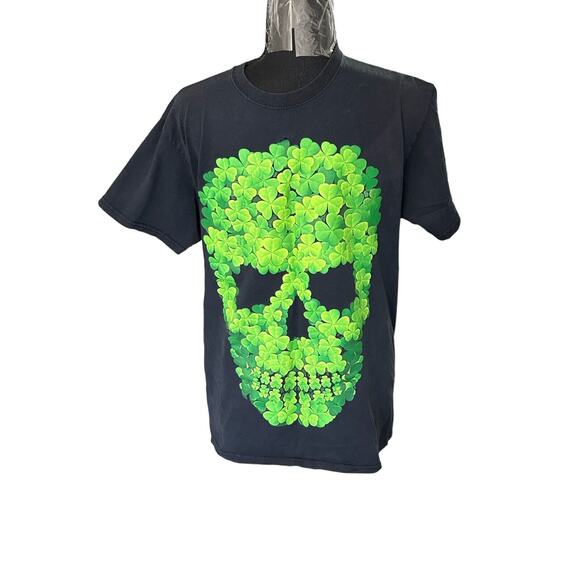 SHAMROCK LUCKY ST. PATRICK SKULL T- SHIRT BLACK SIZE MEDIUM - Picture 1 of 6